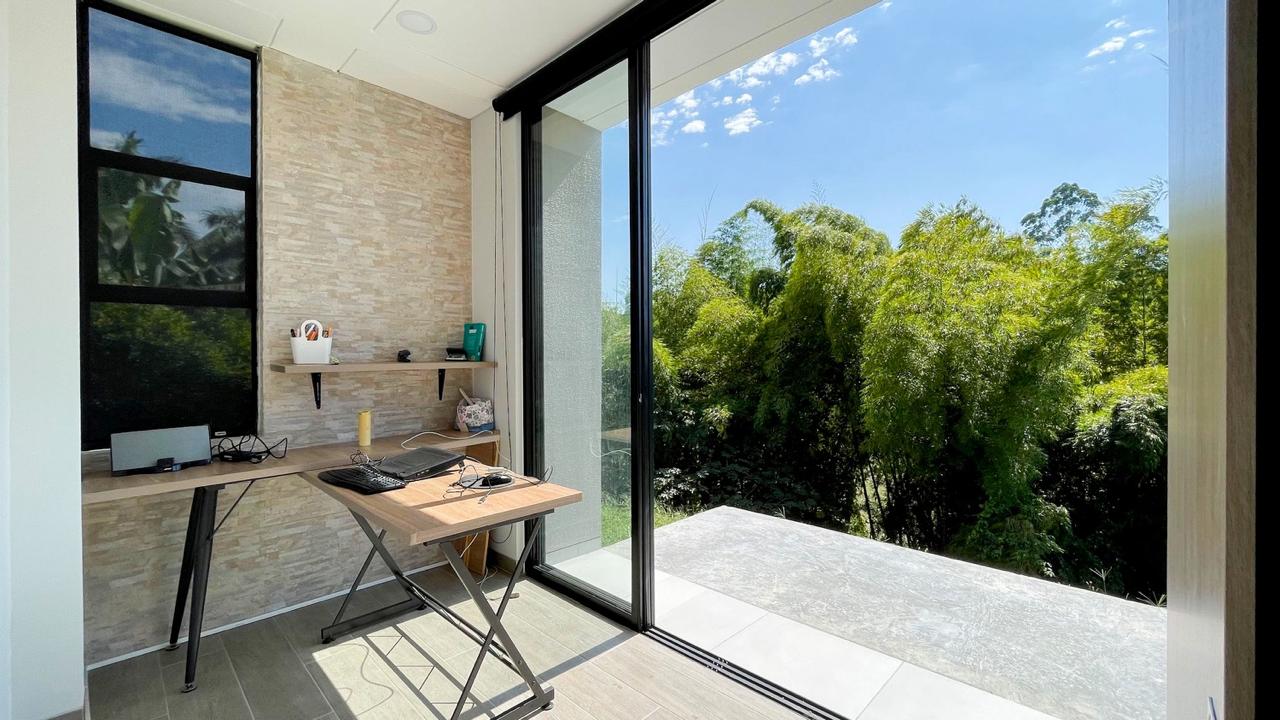 Estudio Habitación 1